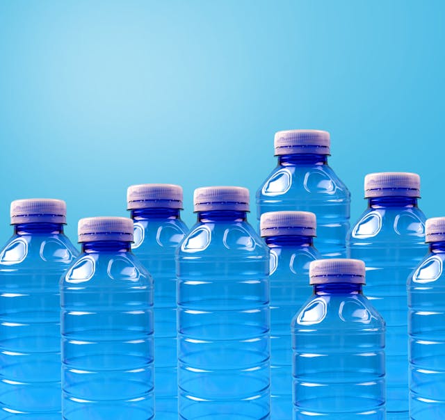 plastikowe butelki